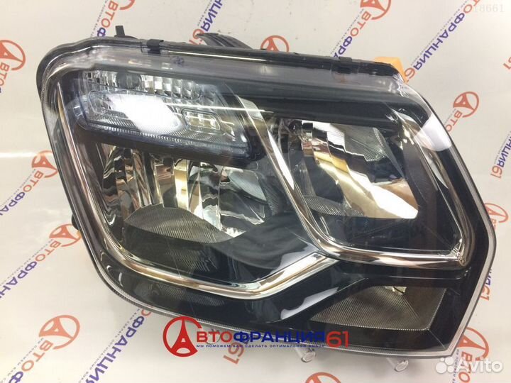 Фара правая, 260107084R renault duster
