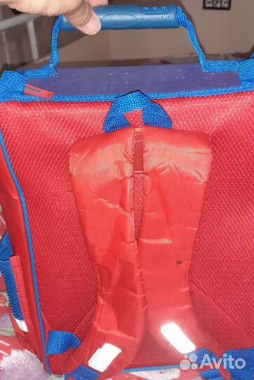 Школьный рюкзак