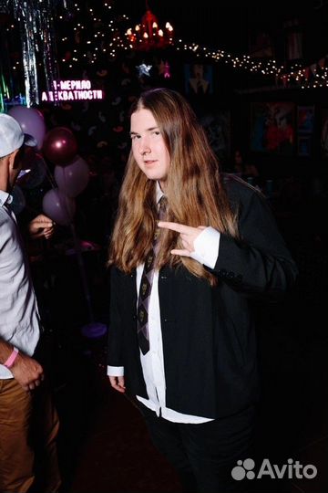 Менеджер по продажам