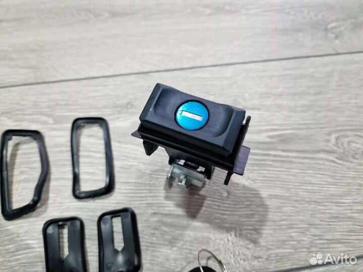 Комплект замков с ручками VW Golf 2, Jetta 1/2