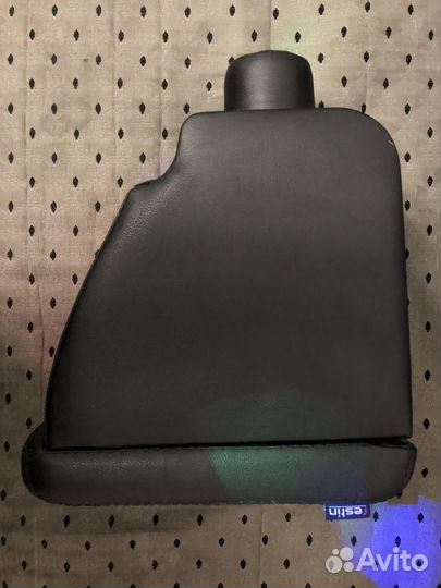 Подлокотник hyundai