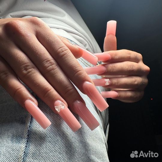 Маникюр на дому