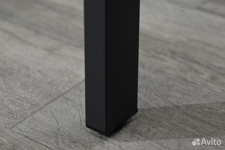 Стол-бенч линейный на 3 раб.места Metal system sty