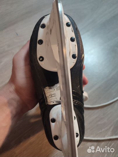 Хоккейные коньки bauer