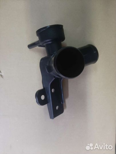 Горловина радиатора Hyundai Solaris Kia Rio