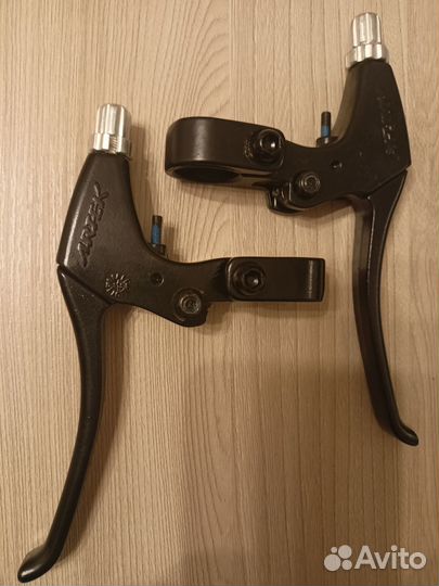 Тормозные ручки