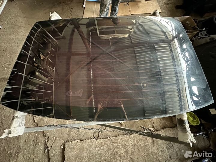 Стекло заднее Renault Logan 2