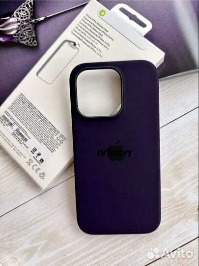 Чехол на iPhone 14 pro