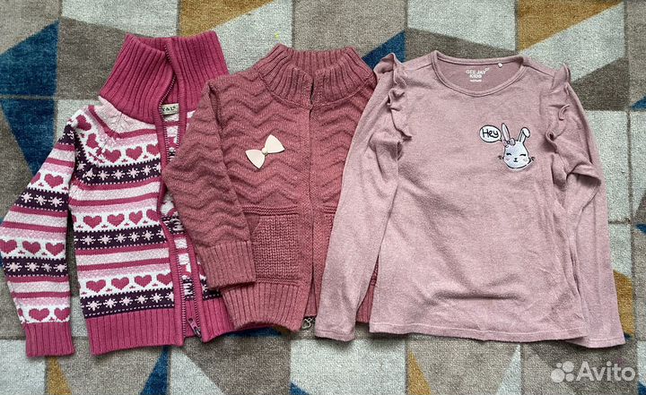 Кофточки тёплые длч девочки