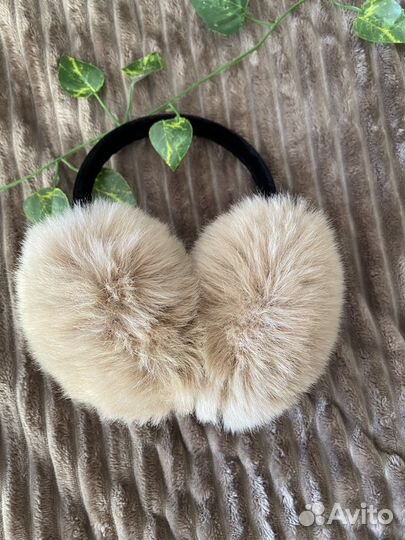 Меховые наушники