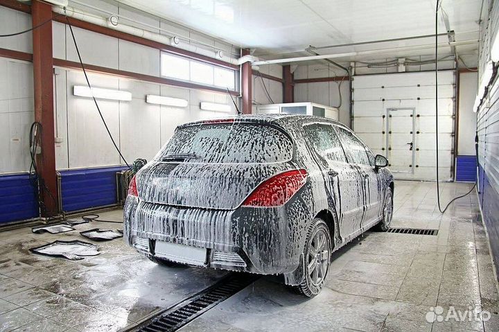 Автомойка и автомагазин