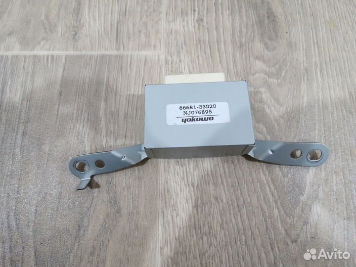 Антенна Toyota Camry 70