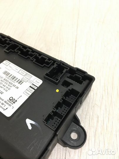 Блок управления дверьми задний правый Mercedes