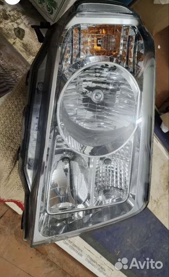 Фара правая honda pilot