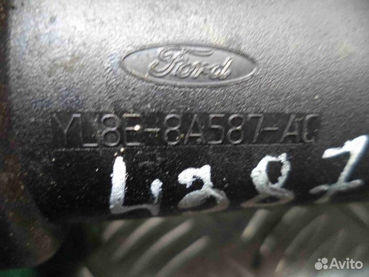 Корпус термостата для Ford Escape 1 Yl8E8A587AC