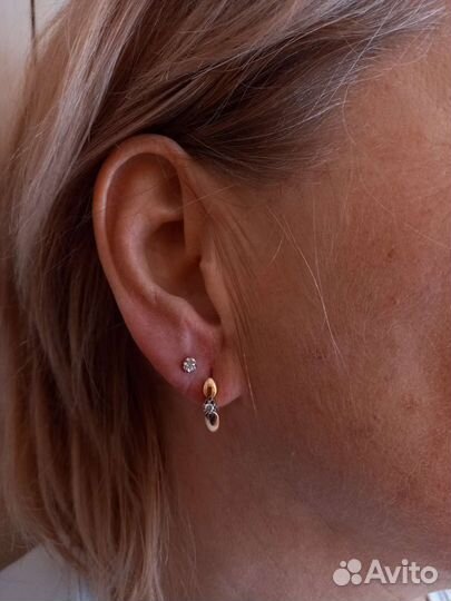 Мастер пирсинга