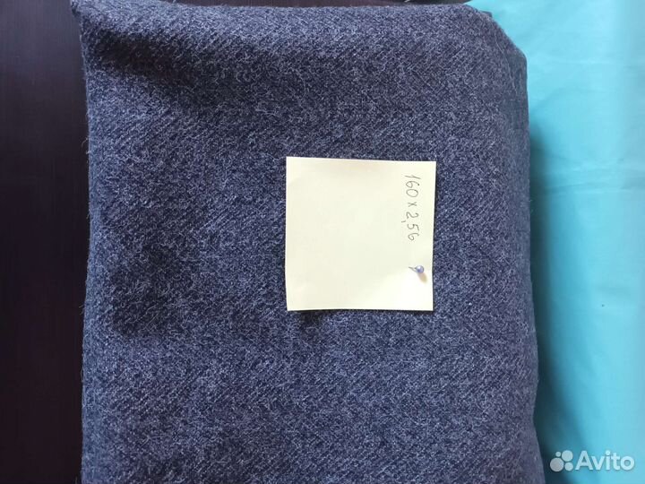 Отрез ткани шерсть