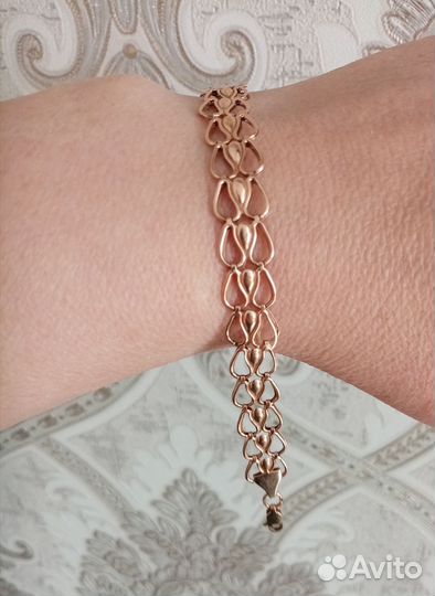 Золотой женский браслет