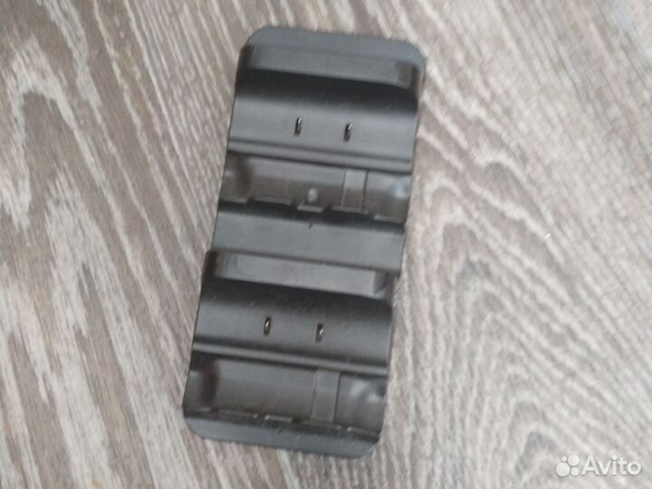 Dobe Зарядная станция для Xbox