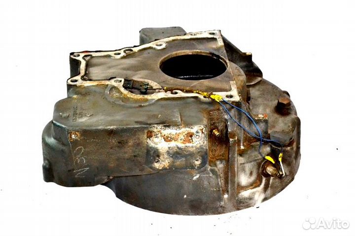 Картер маховика mack DM690S