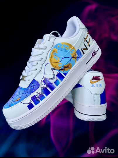 Роспись кроссовок