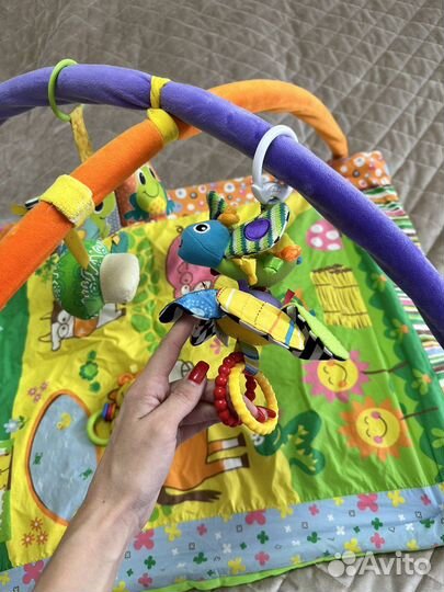 Развивающий коврик