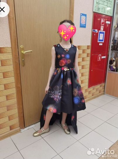 Нарядное платье