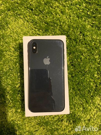 iPhone X, 64 ГБ