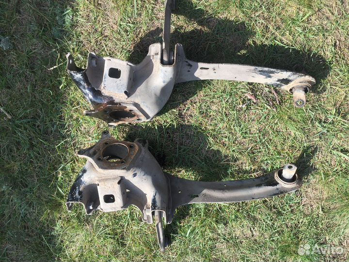 Продольный задний левый рычаг форд фокус 2