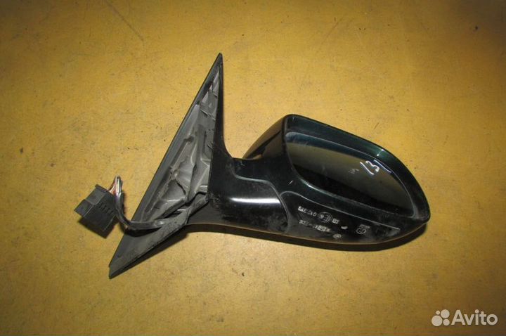 Зеркало правое Audi A6 C5