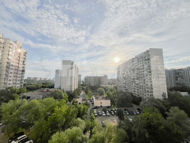 3-к. квартира, 83,8 м², 8/17 эт.