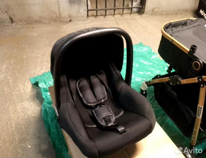 Коляска 3 в 1 с регулируемой ручкой