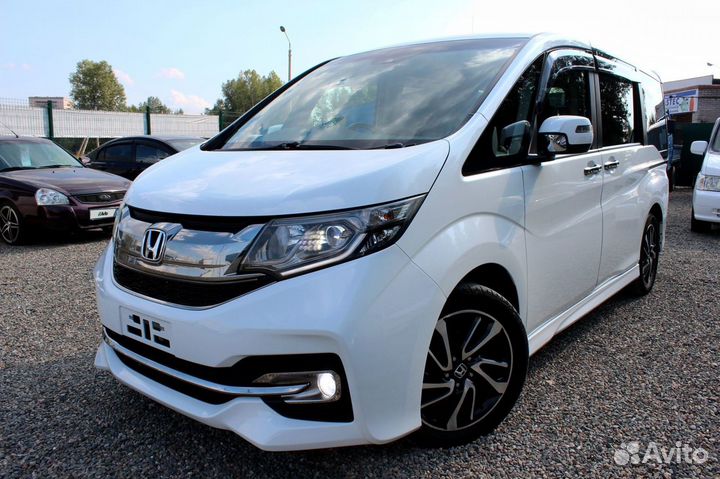 Honda Stepwgn 1.5 CVT, 2016, 130 000 км