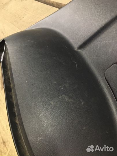 Обшивка багажника Mitsubishi Outlander 1