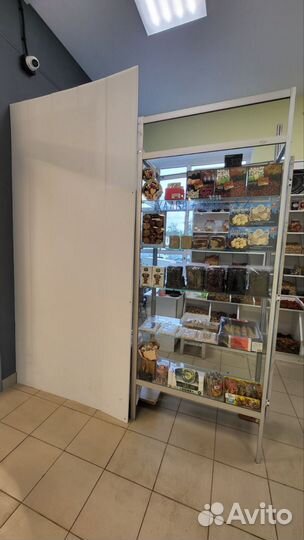 Отдел сухофруктов и орехов
