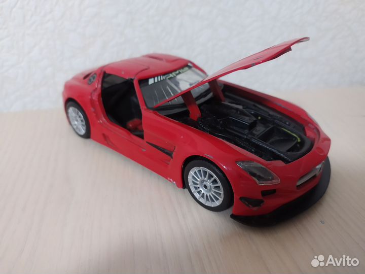 Модель Mercedes Benz SLS AMG GT3 1/24