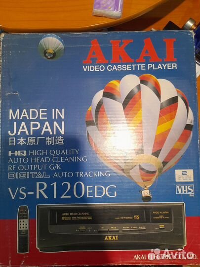 Видеомагнитофон akai