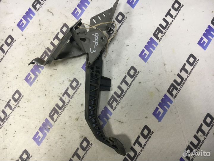 Педаль сцепления Форд Фокус 3