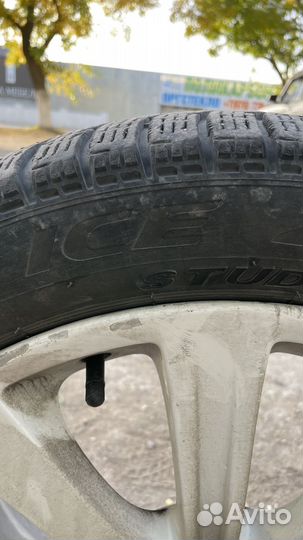 Pirelli Ice Zero FR 205/50 R17