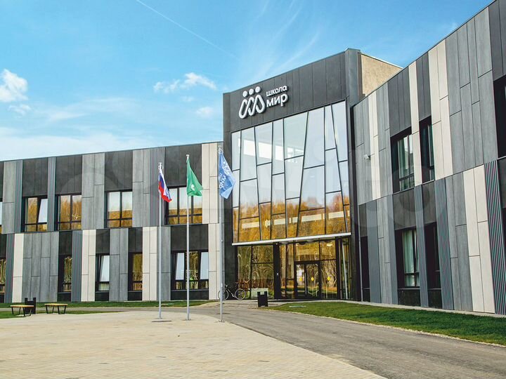 2-к. квартира, 63,5 м², 2/5 эт.