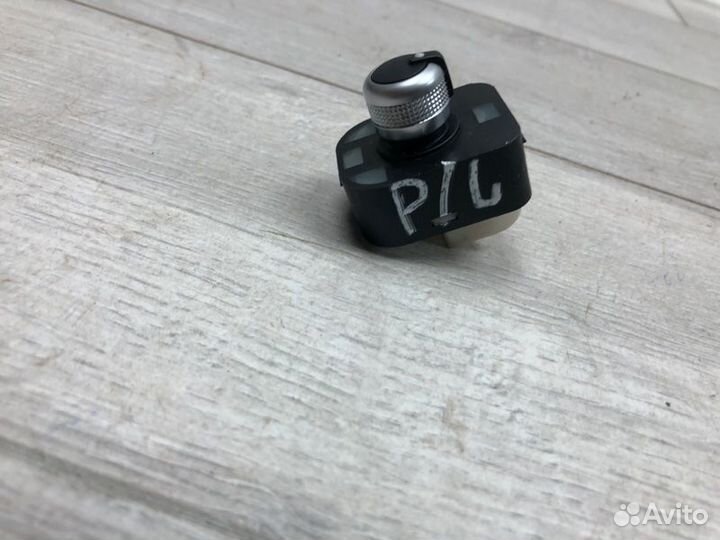 Блок управления зеркалами Audi A3 универсал cmba