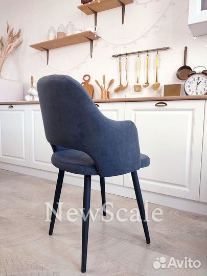 Барные новые стулья лофт с мягкой спинкой