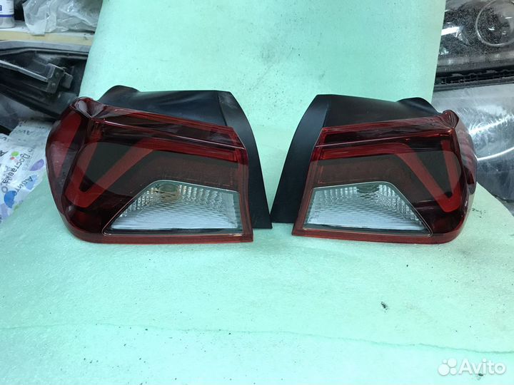 Фонарь левый и правый Kia K5 LED