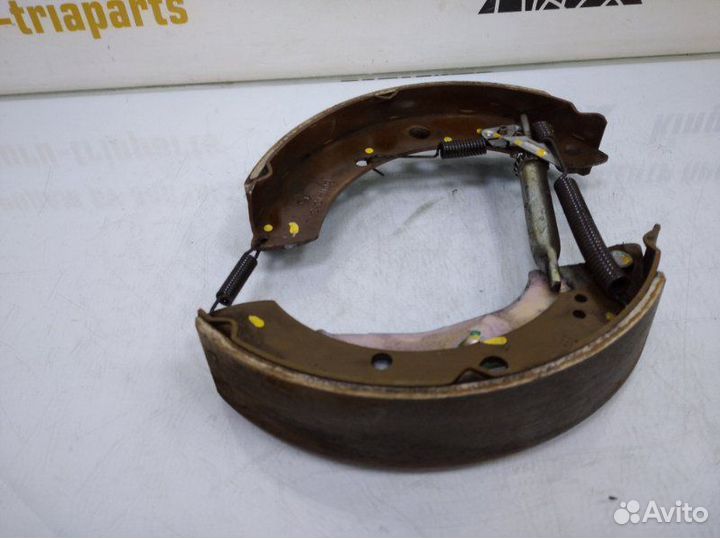 Колодки тормозные задние левые Volkswagen Polo 6