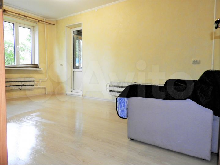 2-к. квартира, 46 м², 1/9 эт.