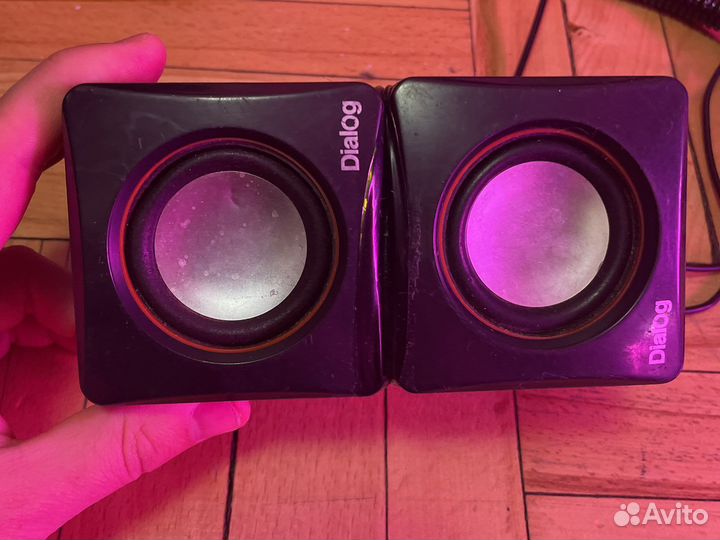 Колонки Dialog