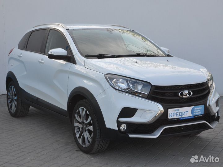 LADA XRAY Cross 1.8 МТ, 2019, 49 000 км