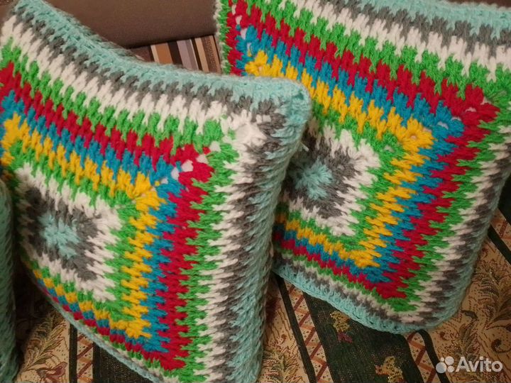 Подушка, думка, диванная подушка