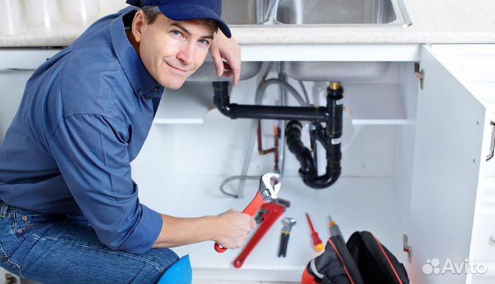 Слесарь сантехник вахта Москва