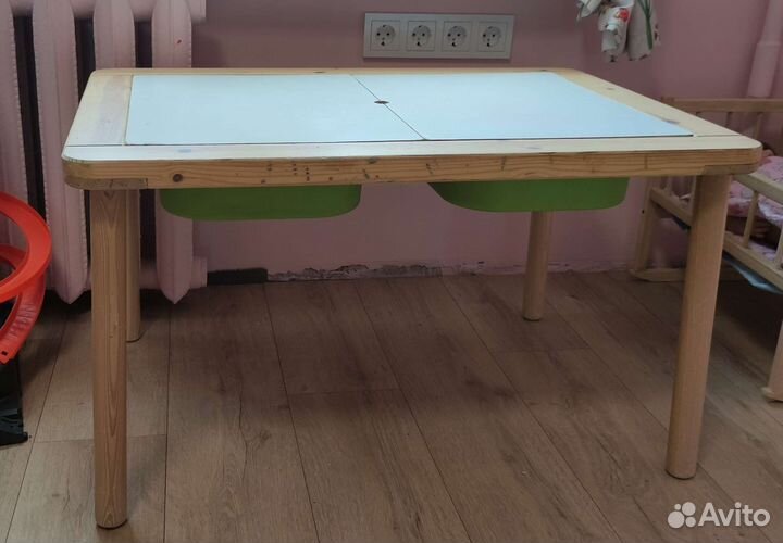 Стол IKEA flisat, детские стулья